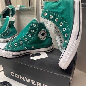 Converse High Top Sneakers in Green